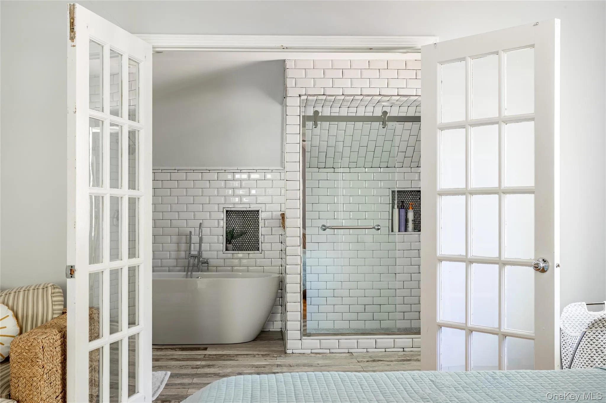 2300 Pine Tree Road, Southold, NY, 3 Bedrooms Bedrooms, 9 Rooms Rooms,3 BathroomsBathrooms,Residential Lease,For Rent,Pine Tree,0,963348 2300 Pine Tree Road, Southold, NY, 3 Bedrooms Bedrooms, 9 Rooms Rooms,3 BathroomsBathrooms,Residential Lease,For Rent,Pine Tree,0,963348