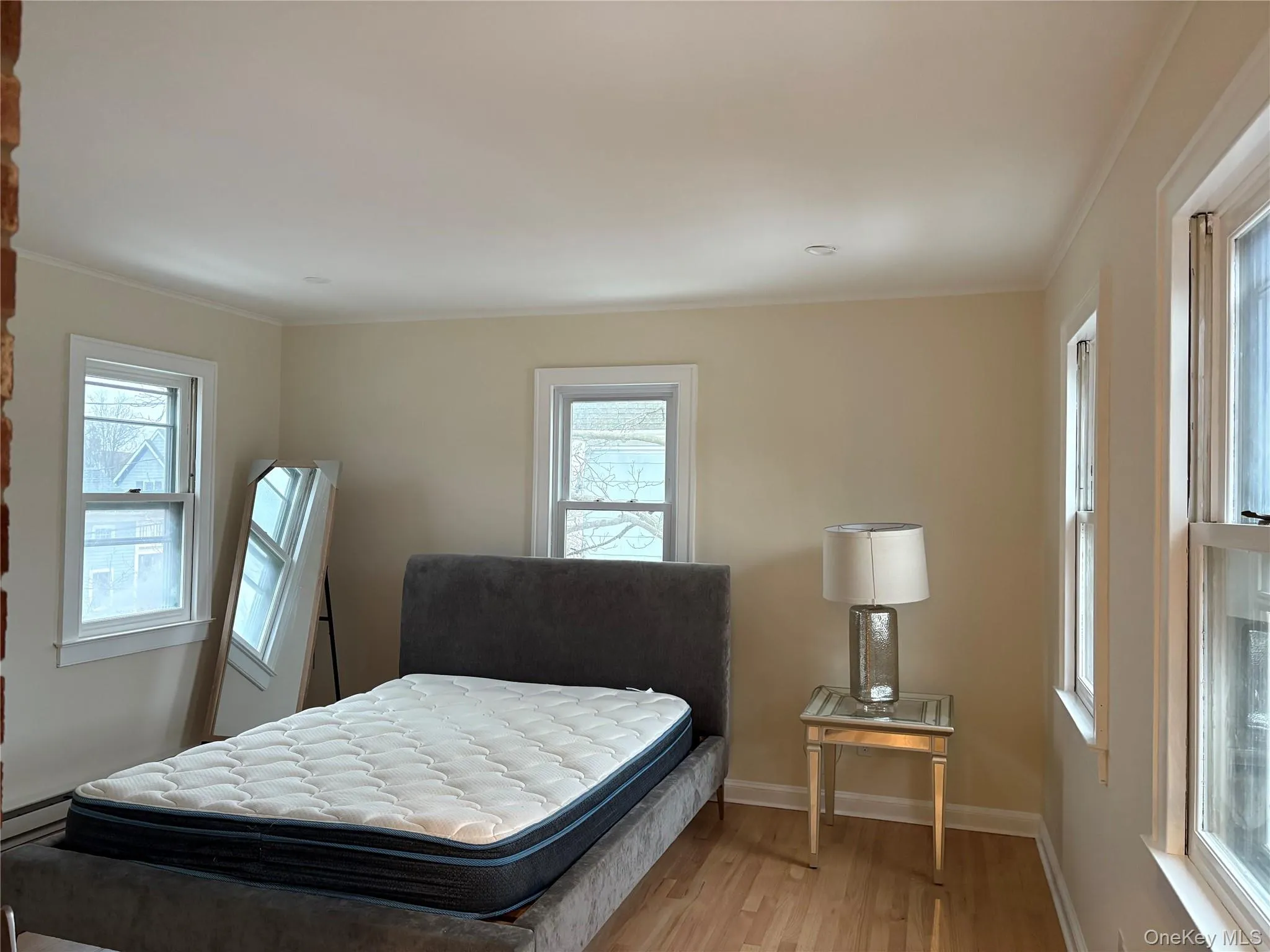 325 Wiggins Street, Southold, NY, 1 Bedroom Bedrooms, 4 Rooms Rooms,1 BathroomBathrooms,Residential Lease,For Rent,Wiggins,0,963360 325 Wiggins Street, Southold, NY, 1 Bedroom Bedrooms, 4 Rooms Rooms,1 BathroomBathrooms,Residential Lease,For Rent,Wiggins,0,963360