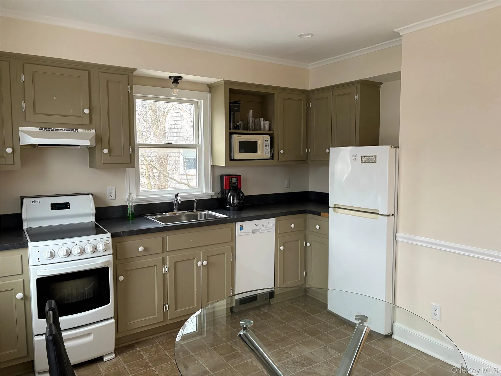 325 Wiggins Street, Southold, NY, 1 Bedroom Bedrooms, 4 Rooms Rooms,1 BathroomBathrooms,Residential Lease,For Rent,Wiggins,0,963360 325 Wiggins Street, Southold, NY, 1 Bedroom Bedrooms, 4 Rooms Rooms,1 BathroomBathrooms,Residential Lease,For Rent,Wiggins,0,963360