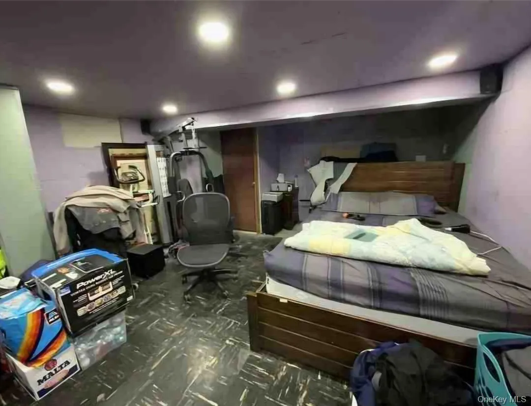15312 111th Road, New York, NY, 3 Bedrooms Bedrooms, 5 Rooms Rooms,2 BathroomsBathrooms,Residential,For Rent,111th,0,963365 15312 111th Road, New York, NY, 3 Bedrooms Bedrooms, 5 Rooms Rooms,2 BathroomsBathrooms,Residential,For Rent,111th,0,963365