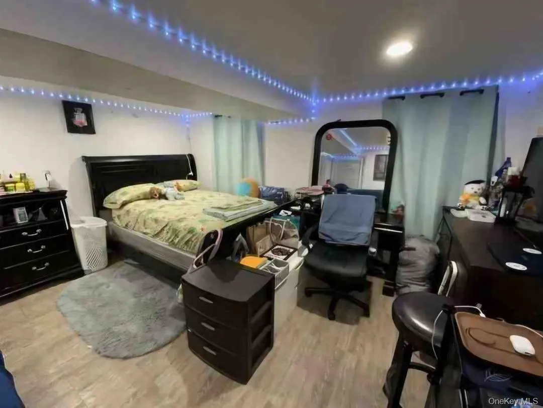 15312 111th Road, New York, NY, 3 Bedrooms Bedrooms, 5 Rooms Rooms,2 BathroomsBathrooms,Residential,For Rent,111th,0,963365 15312 111th Road, New York, NY, 3 Bedrooms Bedrooms, 5 Rooms Rooms,2 BathroomsBathrooms,Residential,For Rent,111th,0,963365