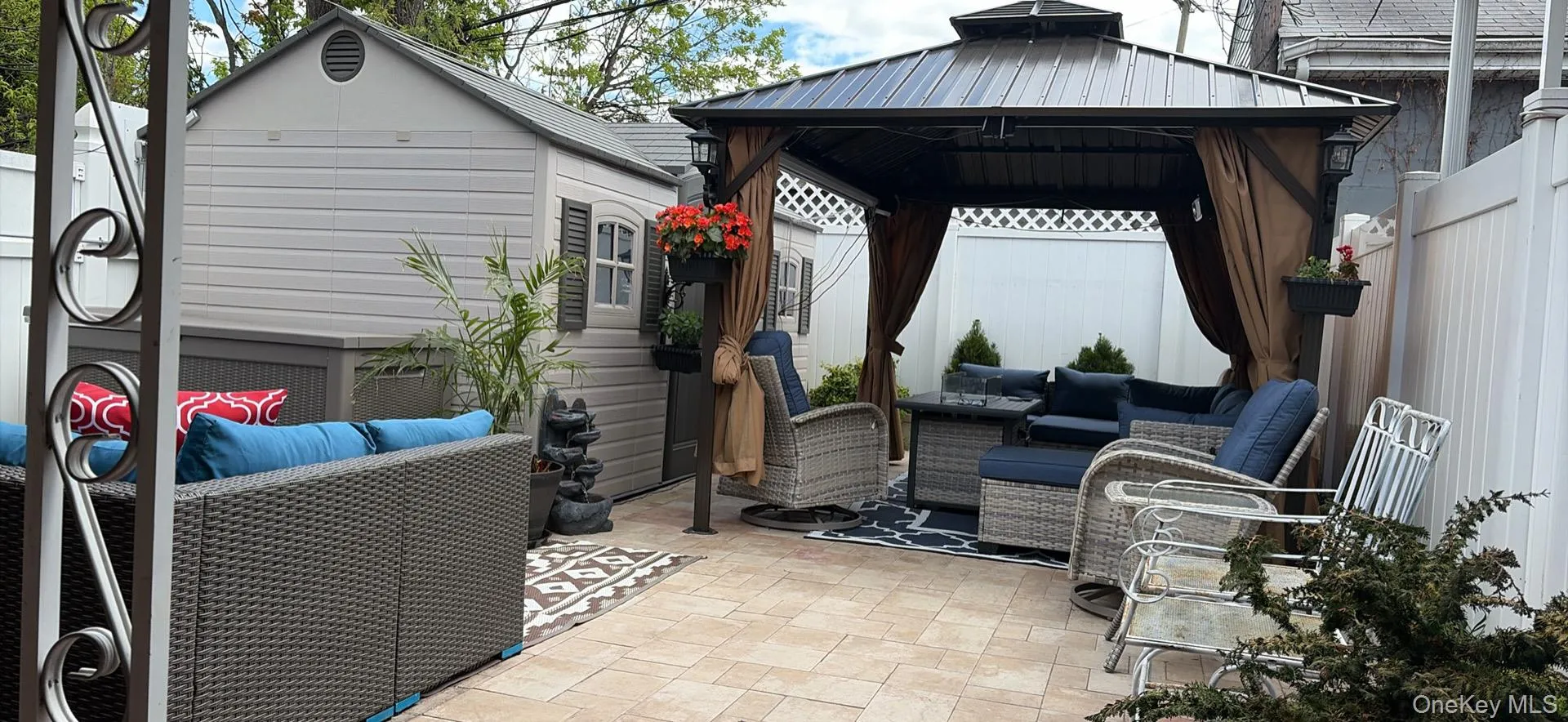 15312 111th Road, New York, NY, 3 Bedrooms Bedrooms, 5 Rooms Rooms,2 BathroomsBathrooms,Residential,For Rent,111th,0,963365 15312 111th Road, New York, NY, 3 Bedrooms Bedrooms, 5 Rooms Rooms,2 BathroomsBathrooms,Residential,For Rent,111th,0,963365