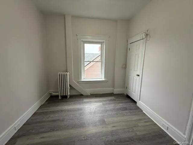 11 Main Street, Goshen, NY, 4 Bedrooms Bedrooms, 7 Rooms Rooms,1 BathroomBathrooms,Residential Lease,For Rent,Main,0,963366 11 Main Street, Goshen, NY, 4 Bedrooms Bedrooms, 7 Rooms Rooms,1 BathroomBathrooms,Residential Lease,For Rent,Main,0,963366