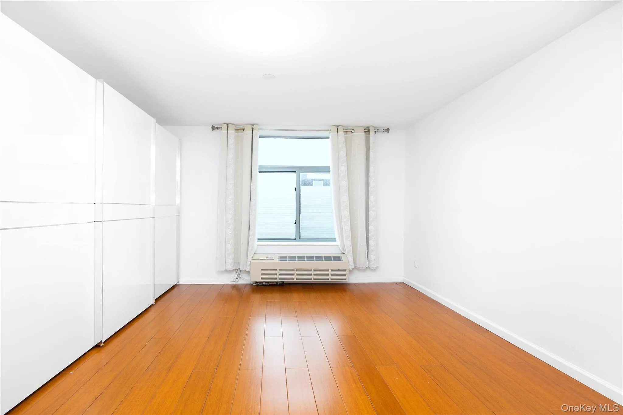 144-69 Barclay Avenue, New York, NY, 2 Bedrooms Bedrooms, 8 Rooms Rooms,2 BathroomsBathrooms,Residential Sale,For Rent,Barclay,0,963367 144-69 Barclay Avenue, New York, NY, 2 Bedrooms Bedrooms, 8 Rooms Rooms,2 BathroomsBathrooms,Residential Sale,For Rent,Barclay,0,963367