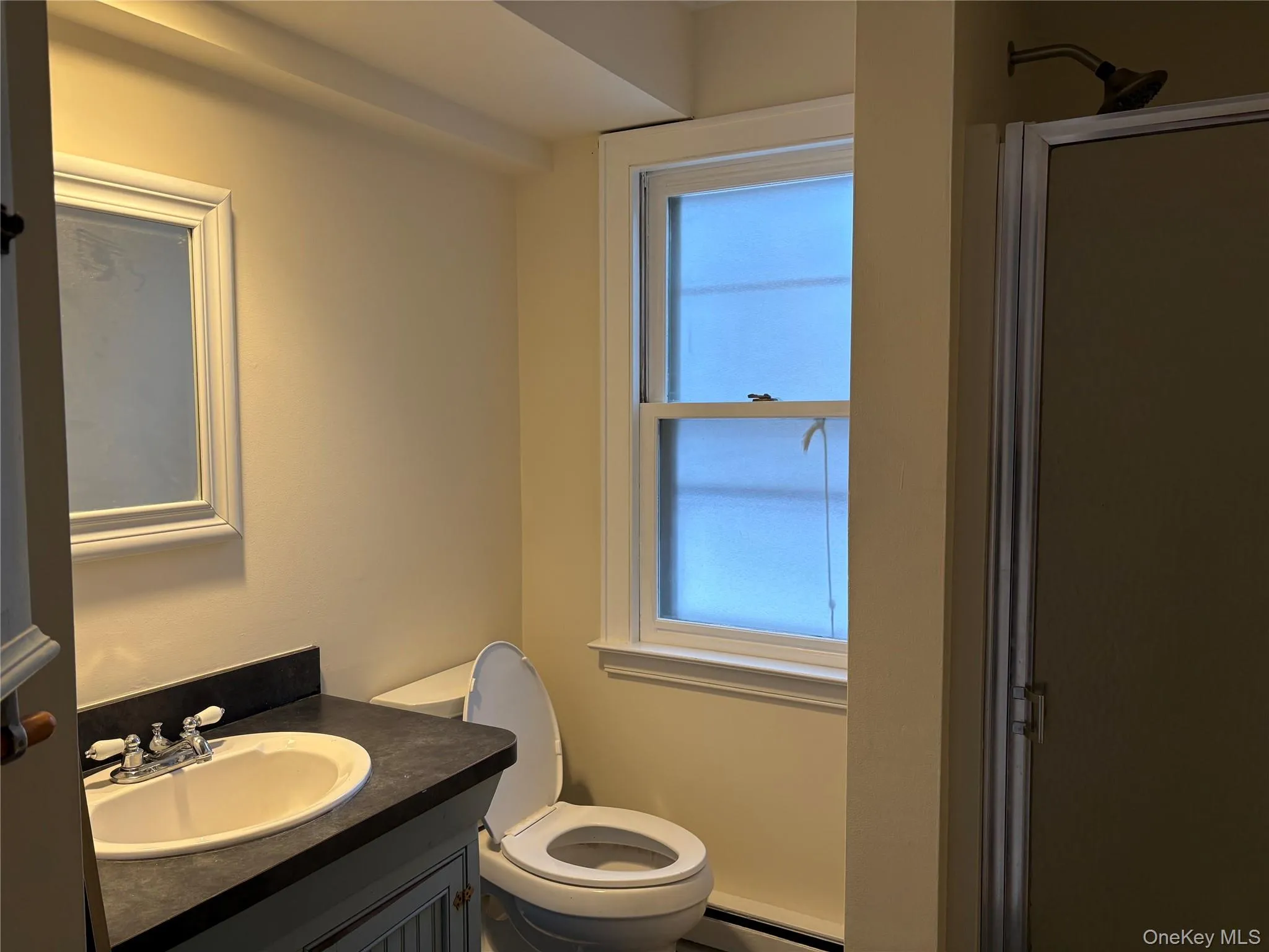 325 Wiggins Street, Southold, NY, 1 Bedroom Bedrooms, 4 Rooms Rooms,1 BathroomBathrooms,Residential Lease,For Rent,Wiggins,0,963376 325 Wiggins Street, Southold, NY, 1 Bedroom Bedrooms, 4 Rooms Rooms,1 BathroomBathrooms,Residential Lease,For Rent,Wiggins,0,963376