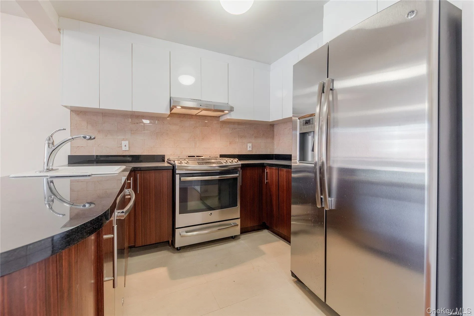 13646 41st Avenue, New York, NY, 2 Bedrooms Bedrooms, 5 Rooms Rooms,2 BathroomsBathrooms,Residential Sale,For Rent,41st,0,963383 13646 41st Avenue, New York, NY, 2 Bedrooms Bedrooms, 5 Rooms Rooms,2 BathroomsBathrooms,Residential Sale,For Rent,41st,0,963383