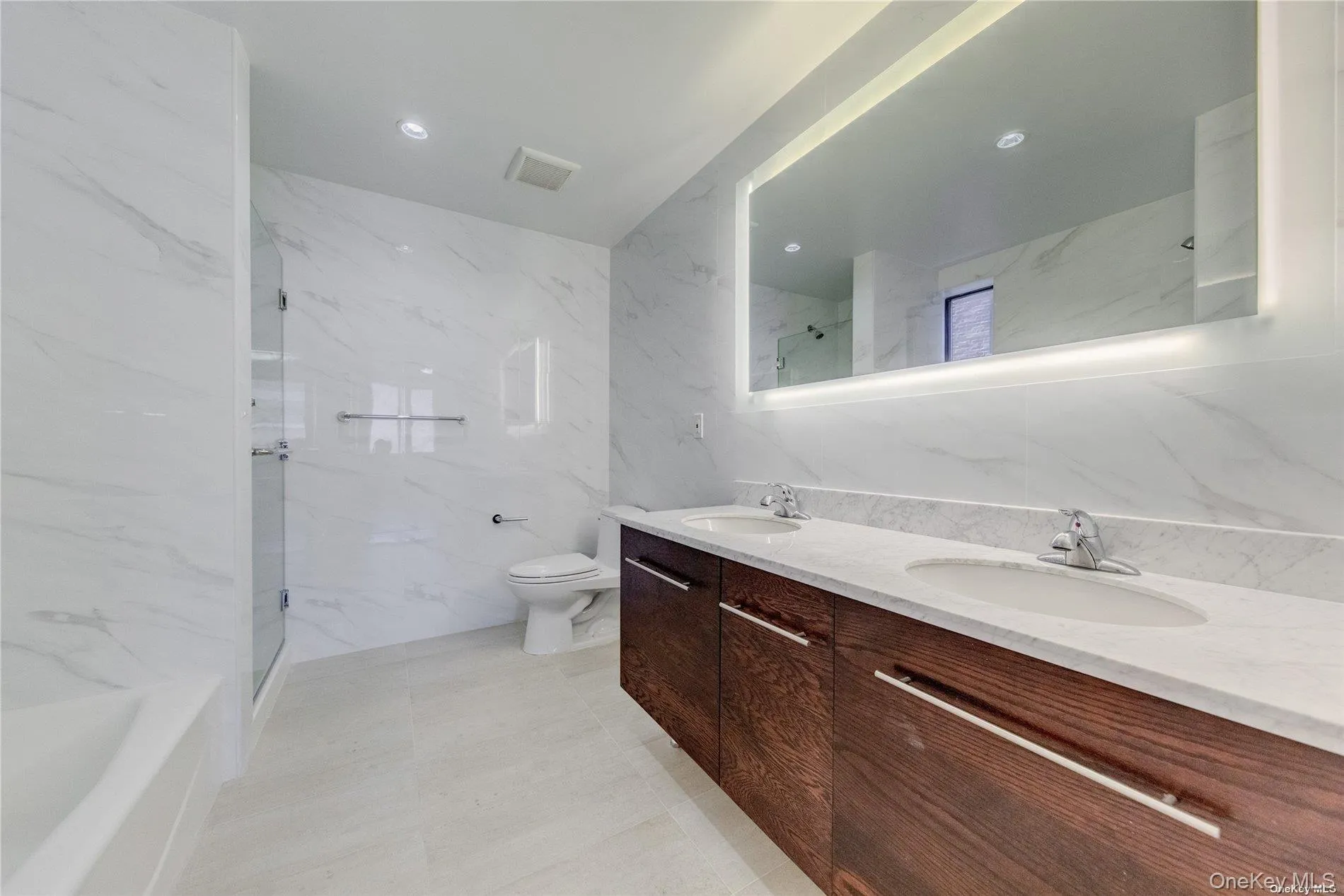13646 41st Avenue, New York, NY, 2 Bedrooms Bedrooms, 5 Rooms Rooms,2 BathroomsBathrooms,Residential Sale,For Rent,41st,0,963383 13646 41st Avenue, New York, NY, 2 Bedrooms Bedrooms, 5 Rooms Rooms,2 BathroomsBathrooms,Residential Sale,For Rent,41st,0,963383