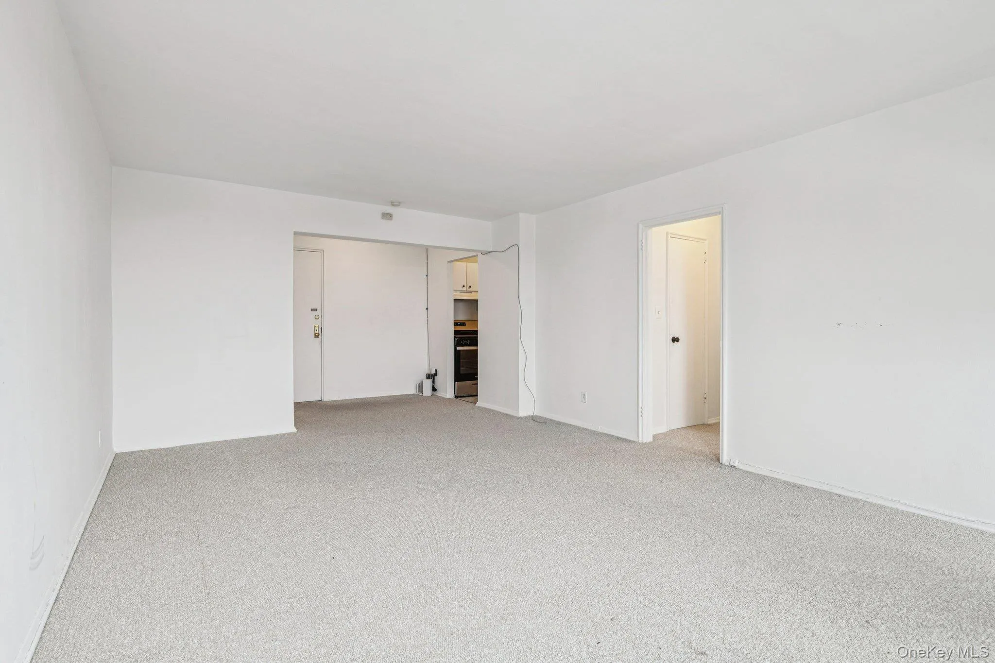 120 Horton Highway, North Hempstead, NY, 1 Room Rooms,1 BathroomBathrooms,Residential,For Rent,Horton,0,963391 120 Horton Highway, North Hempstead, NY, 1 Room Rooms,1 BathroomBathrooms,Residential,For Rent,Horton,0,963391