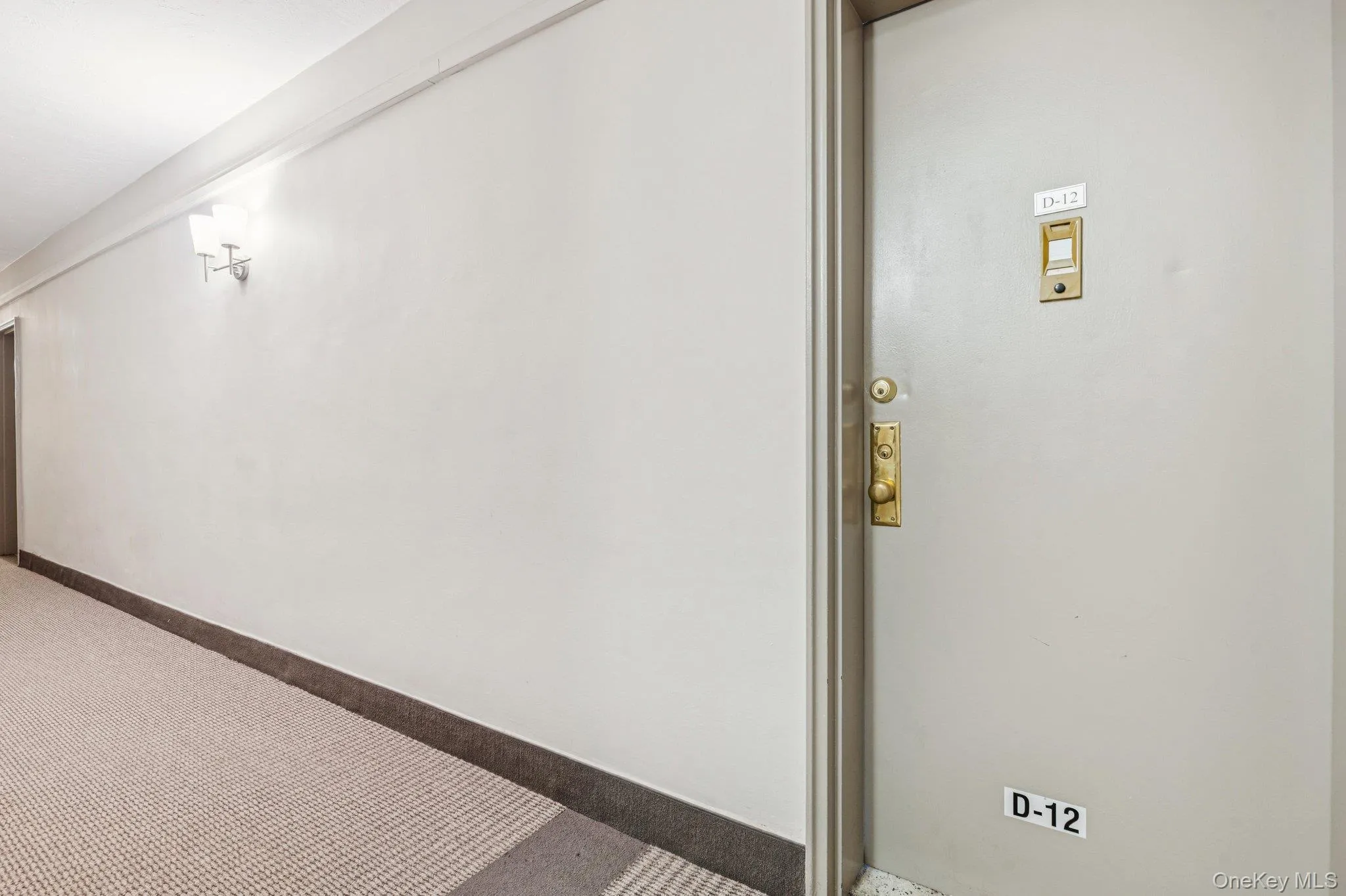 120 Horton Highway, North Hempstead, NY, 1 Room Rooms,1 BathroomBathrooms,Residential,For Rent,Horton,0,963391 120 Horton Highway, North Hempstead, NY, 1 Room Rooms,1 BathroomBathrooms,Residential,For Rent,Horton,0,963391