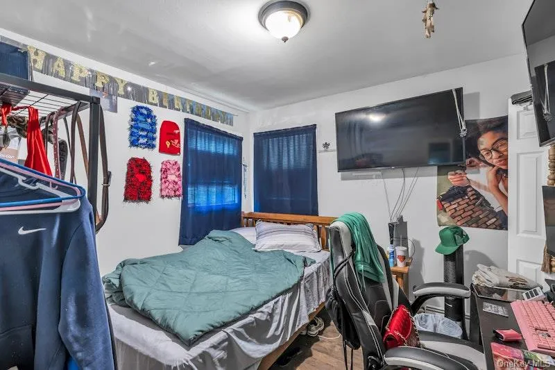 13 Carr Lane, Brookhaven, NY, 3 Bedrooms Bedrooms, 5 Rooms Rooms,1 BathroomBathrooms,Residential Lease,For Rent,Carr,0,963400 13 Carr Lane, Brookhaven, NY, 3 Bedrooms Bedrooms, 5 Rooms Rooms,1 BathroomBathrooms,Residential Lease,For Rent,Carr,0,963400