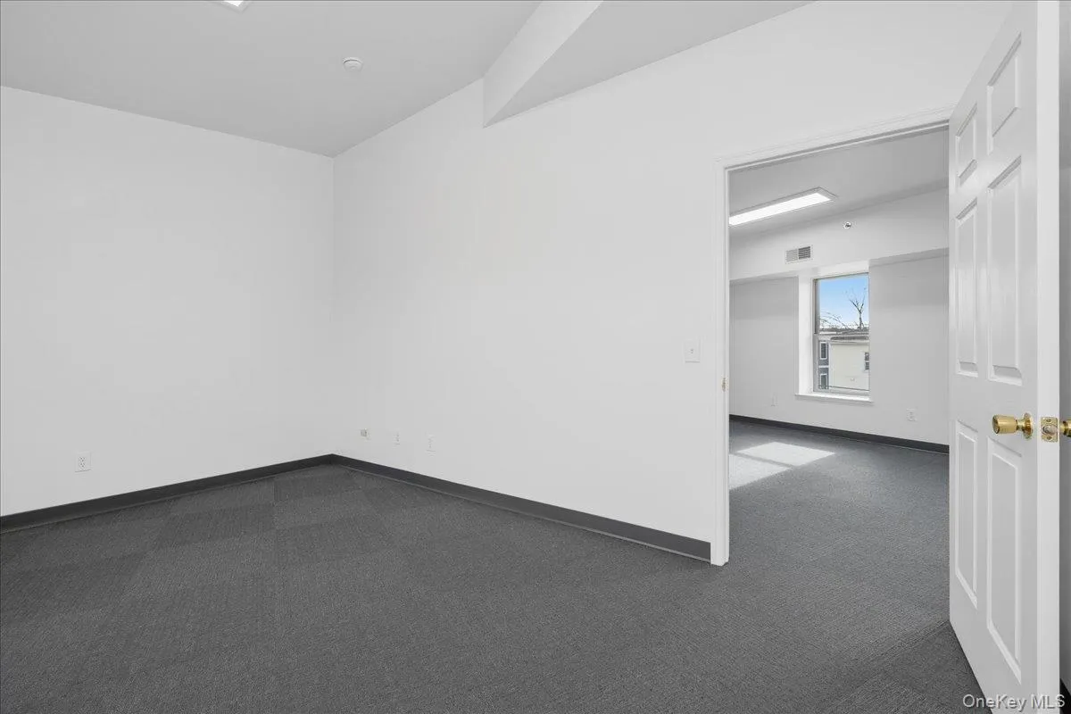 1 Railroad Avenue, Goshen, NY, ,Commercial Lease,For Rent,Railroad,0,963401 1 Railroad Avenue, Goshen, NY, ,Commercial Lease,For Rent,Railroad,0,963401