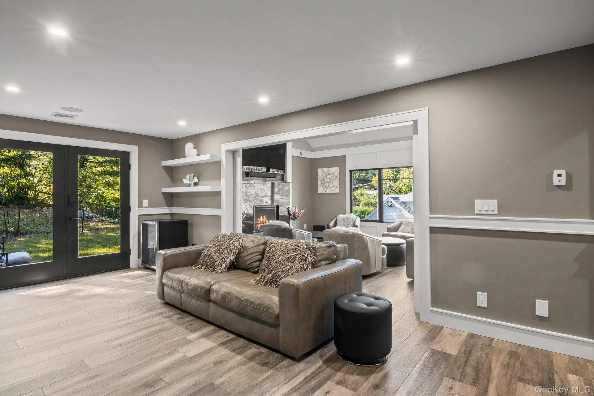Family room / Lounge is open to the living room also with gracious doors to the side yard. Family room / Lounge is open to the living room also with gracious doors to the side yard.