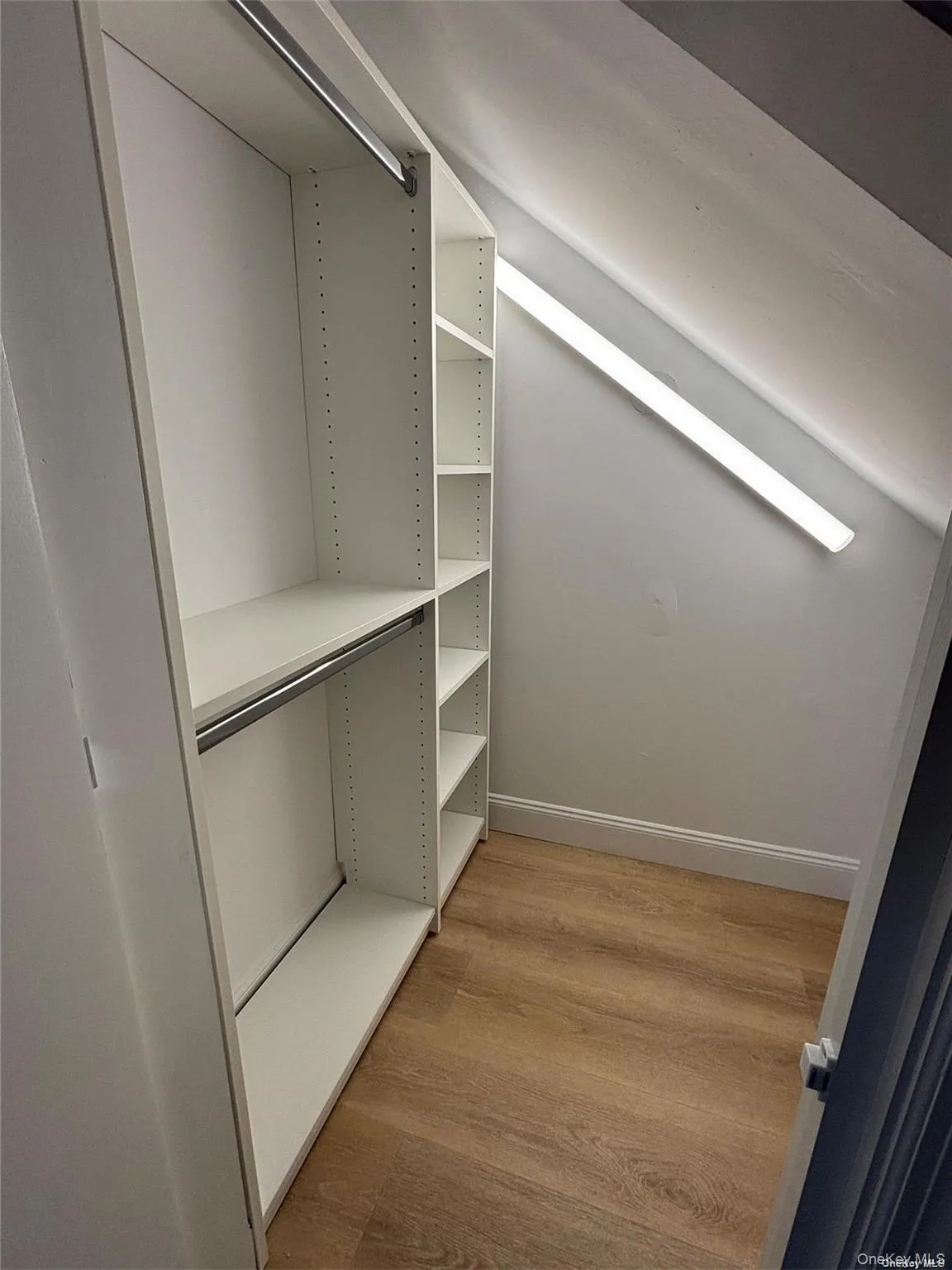 Closet Upstairs Bedroom #1 Closet Upstairs Bedroom #1