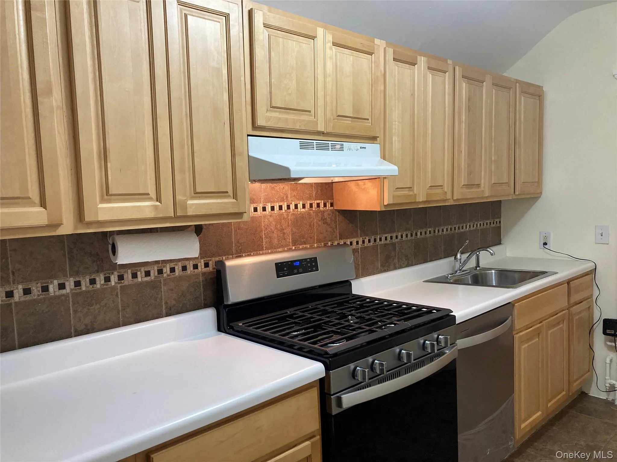 Stainless steel appliances, including dishwasher. Lots of storage. Stainless steel appliances, including dishwasher. Lots of storage.