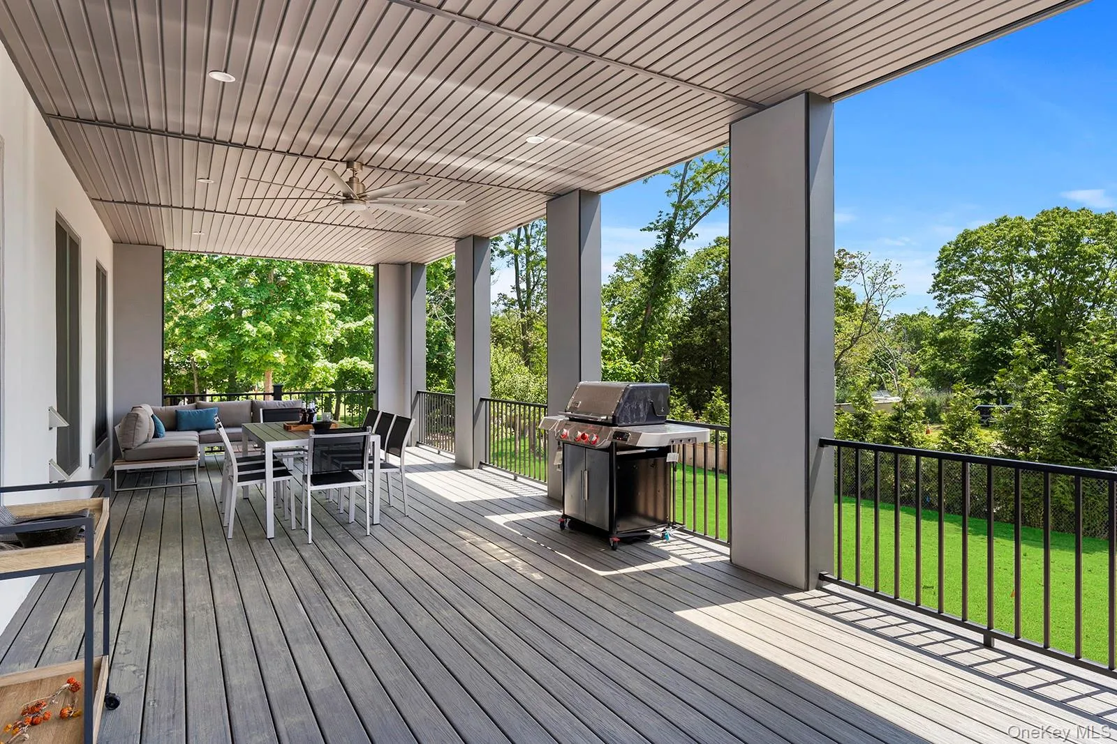 1001 Peconic Bay Boulevard, Riverhead, NY, 5 Bedrooms Bedrooms, 7 Rooms Rooms,3 BathroomsBathrooms,Residential,For Rent,Peconic Bay,0,KEY963444 1001 Peconic Bay Boulevard, Riverhead, NY, 5 Bedrooms Bedrooms, 7 Rooms Rooms,3 BathroomsBathrooms,Residential,For Rent,Peconic Bay,0,KEY963444
