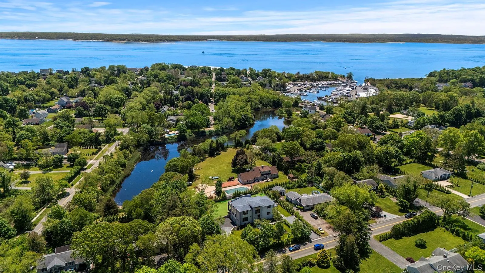 1001 Peconic Bay Boulevard, Riverhead, NY, 5 Bedrooms Bedrooms, 7 Rooms Rooms,3 BathroomsBathrooms,Residential,For Rent,Peconic Bay,0,KEY963444 1001 Peconic Bay Boulevard, Riverhead, NY, 5 Bedrooms Bedrooms, 7 Rooms Rooms,3 BathroomsBathrooms,Residential,For Rent,Peconic Bay,0,KEY963444