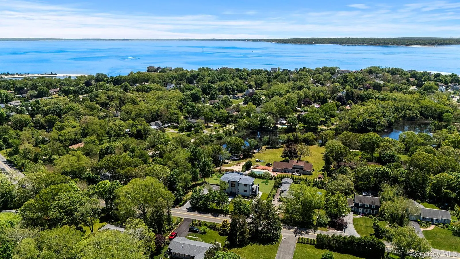 1001 Peconic Bay Boulevard, Riverhead, NY, 5 Bedrooms Bedrooms, 7 Rooms Rooms,3 BathroomsBathrooms,Residential,For Rent,Peconic Bay,0,KEY963444 1001 Peconic Bay Boulevard, Riverhead, NY, 5 Bedrooms Bedrooms, 7 Rooms Rooms,3 BathroomsBathrooms,Residential,For Rent,Peconic Bay,0,KEY963444