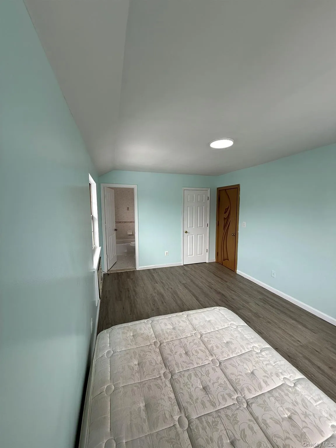 17634 133rd Avenue, New York, NY, 4 Bedrooms Bedrooms, 8 Rooms Rooms,2 BathroomsBathrooms,Residential Lease,For Rent,133rd,0,963475 17634 133rd Avenue, New York, NY, 4 Bedrooms Bedrooms, 8 Rooms Rooms,2 BathroomsBathrooms,Residential Lease,For Rent,133rd,0,963475