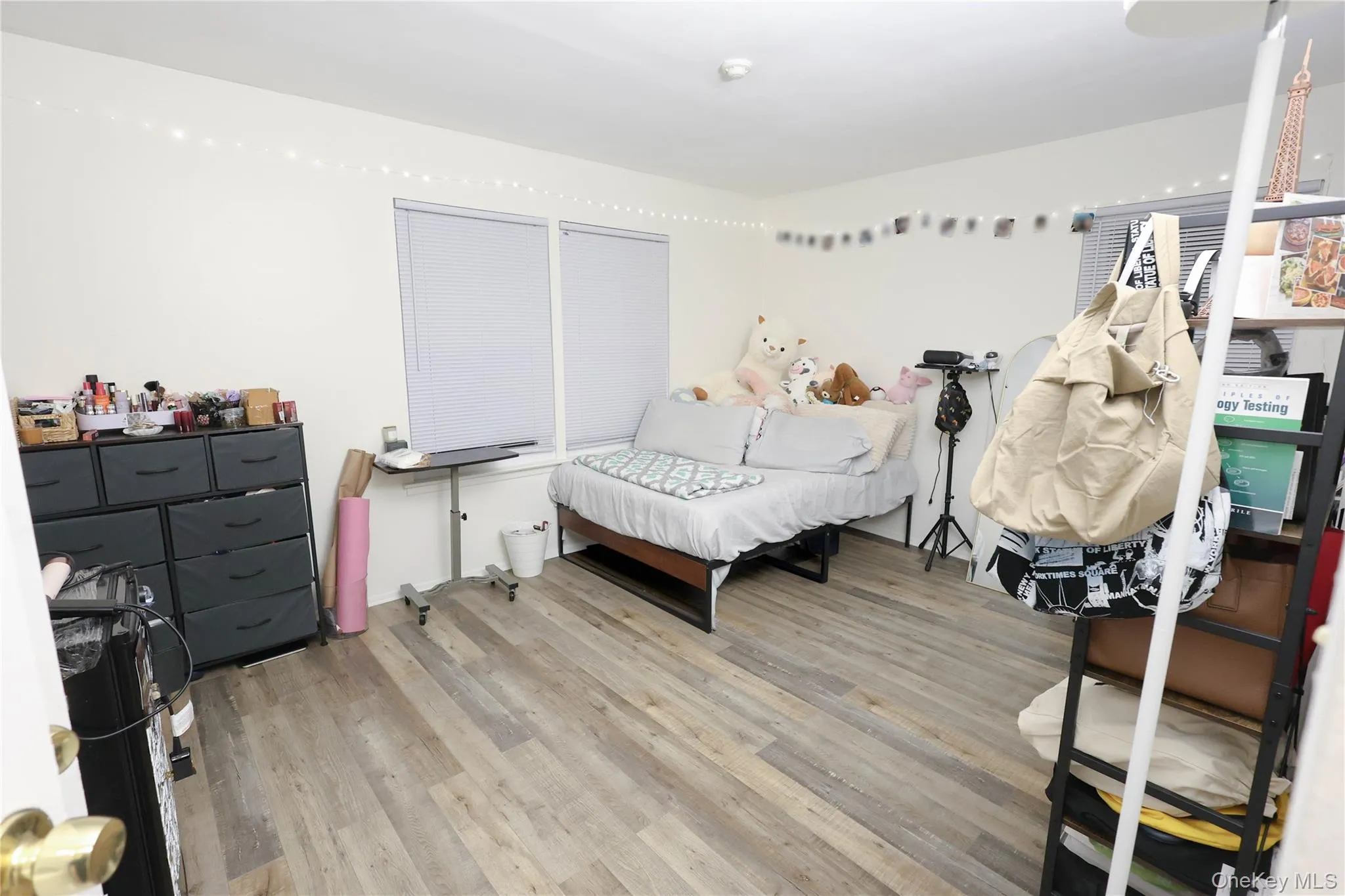 3 Saratoga Court, Brookhaven, NY, 2 Bedrooms Bedrooms, 5 Rooms Rooms,1 BathroomBathrooms,Residential Lease,For Rent,Saratoga,0,963493 3 Saratoga Court, Brookhaven, NY, 2 Bedrooms Bedrooms, 5 Rooms Rooms,1 BathroomBathrooms,Residential Lease,For Rent,Saratoga,0,963493