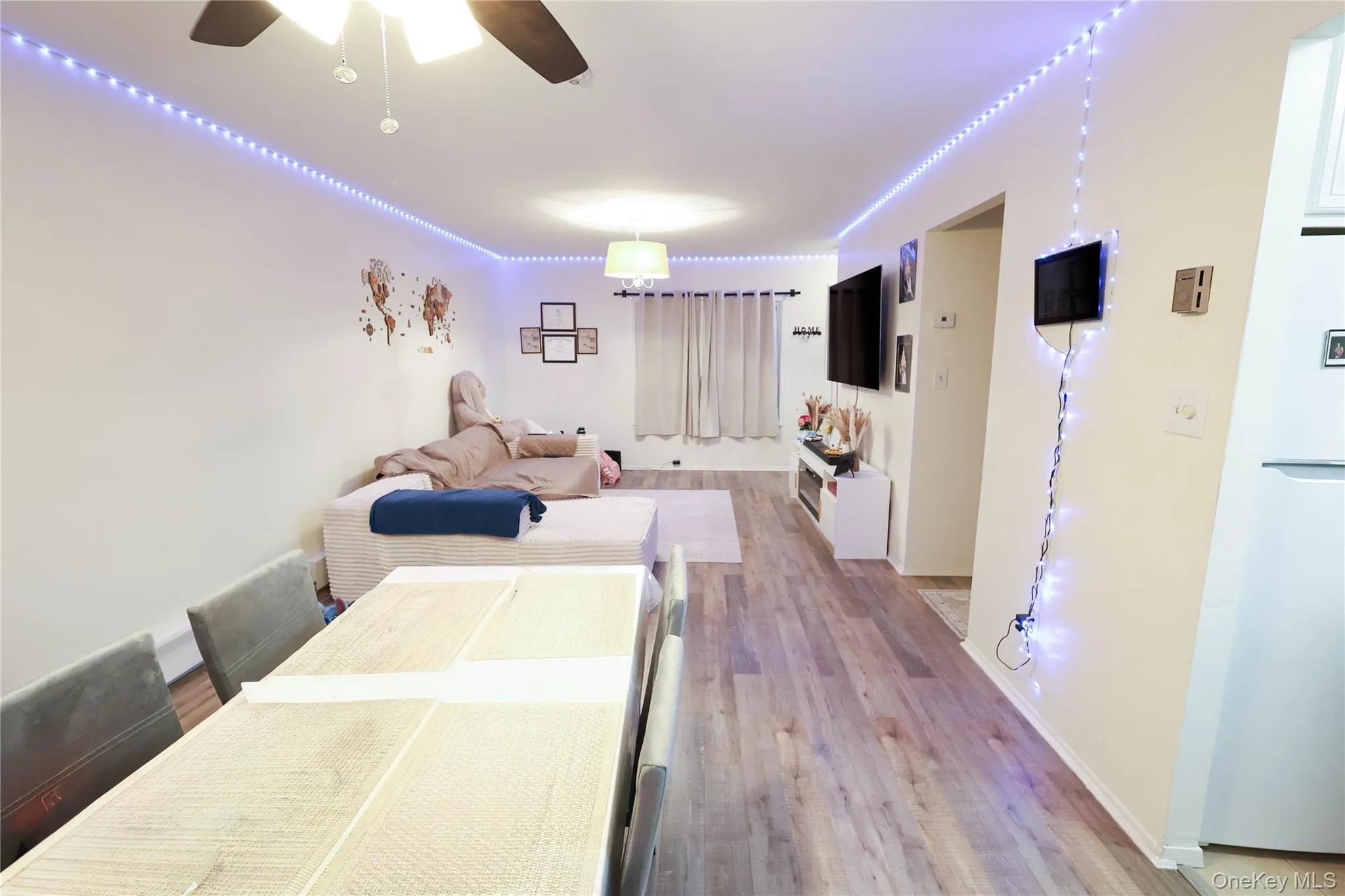 3 Saratoga Court, Brookhaven, NY, 2 Bedrooms Bedrooms, 5 Rooms Rooms,1 BathroomBathrooms,Residential Lease,For Rent,Saratoga,0,963493 3 Saratoga Court, Brookhaven, NY, 2 Bedrooms Bedrooms, 5 Rooms Rooms,1 BathroomBathrooms,Residential Lease,For Rent,Saratoga,0,963493