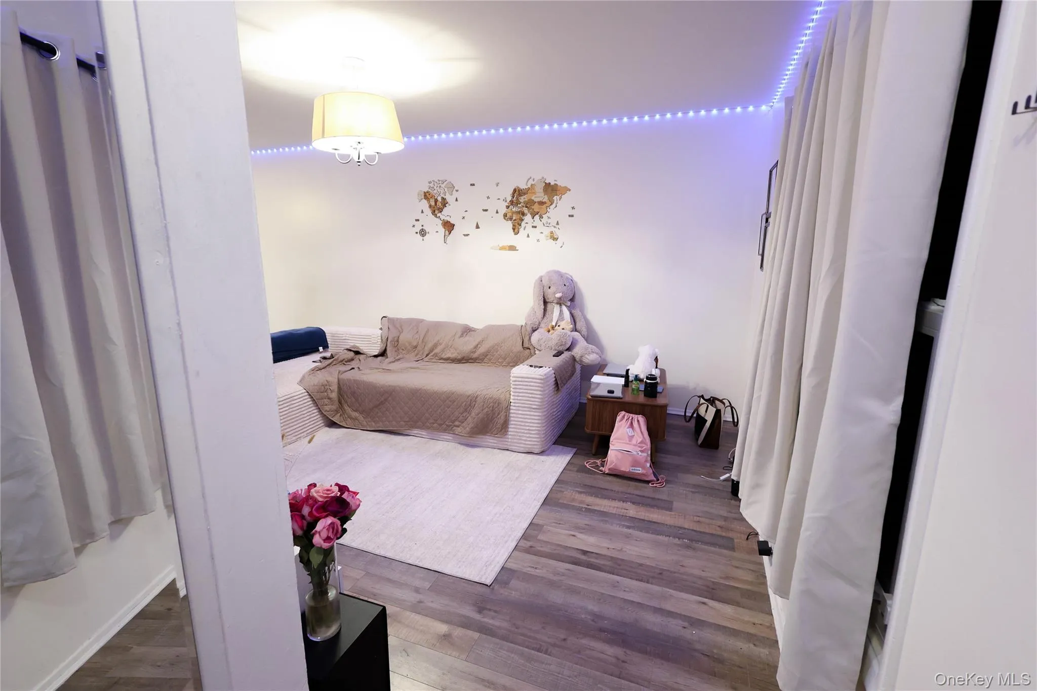 3 Saratoga Court, Brookhaven, NY, 2 Bedrooms Bedrooms, 5 Rooms Rooms,1 BathroomBathrooms,Residential Lease,For Rent,Saratoga,0,963493 3 Saratoga Court, Brookhaven, NY, 2 Bedrooms Bedrooms, 5 Rooms Rooms,1 BathroomBathrooms,Residential Lease,For Rent,Saratoga,0,963493