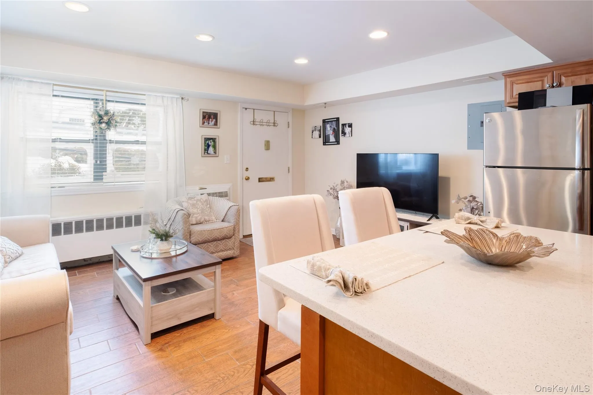 50 West Street, Harrison, NY, 2 Bedrooms Bedrooms, 3 Rooms Rooms,1 BathroomBathrooms,Residential Sale,For Rent,West,0,963501 50 West Street, Harrison, NY, 2 Bedrooms Bedrooms, 3 Rooms Rooms,1 BathroomBathrooms,Residential Sale,For Rent,West,0,963501