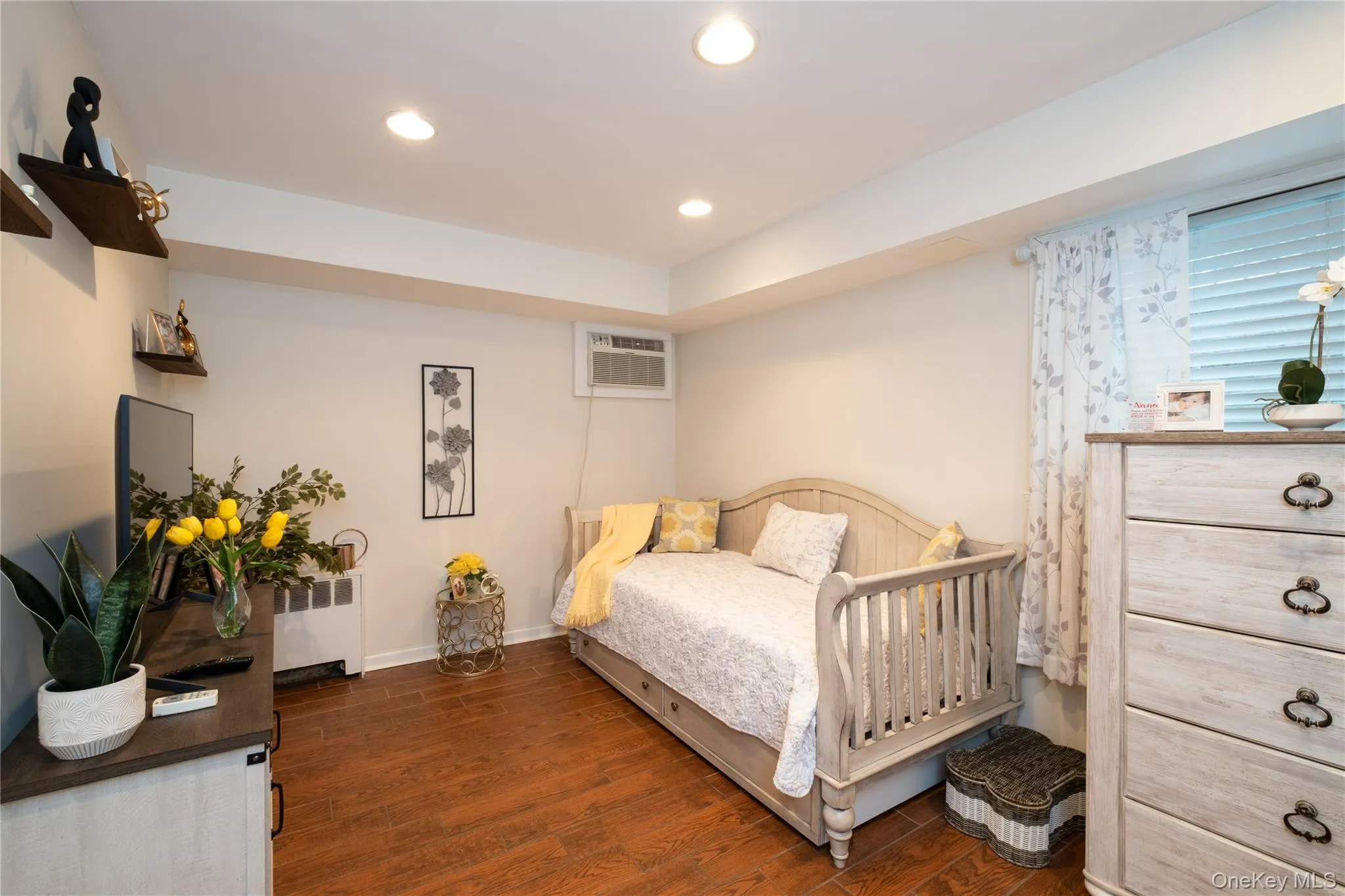 50 West Street, Harrison, NY, 2 Bedrooms Bedrooms, 3 Rooms Rooms,1 BathroomBathrooms,Residential Sale,For Rent,West,0,963501 50 West Street, Harrison, NY, 2 Bedrooms Bedrooms, 3 Rooms Rooms,1 BathroomBathrooms,Residential Sale,For Rent,West,0,963501