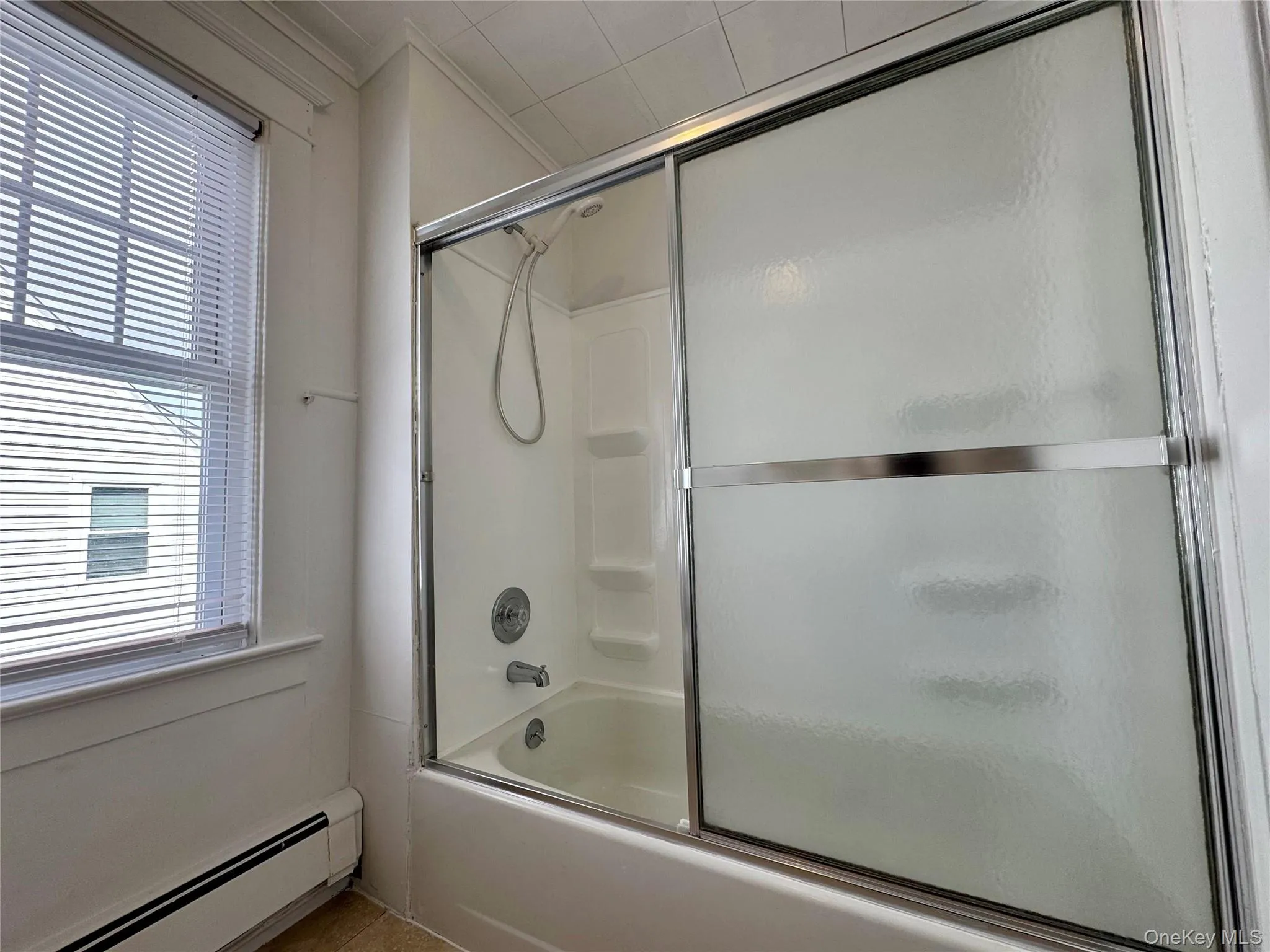 99 Jerusalem Avenue, Oyster Bay, NY, 2 Bedrooms Bedrooms, 5 Rooms Rooms,1 BathroomBathrooms,Residential Lease,For Rent,Jerusalem,0,963502 99 Jerusalem Avenue, Oyster Bay, NY, 2 Bedrooms Bedrooms, 5 Rooms Rooms,1 BathroomBathrooms,Residential Lease,For Rent,Jerusalem,0,963502