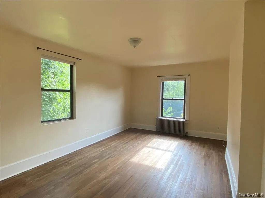 176 Colonial Parkway, Yonkers, NY, 1 Bedroom Bedrooms, 3 Rooms Rooms,1 BathroomBathrooms,Residential Lease,For Rent,Colonial,0,963525 176 Colonial Parkway, Yonkers, NY, 1 Bedroom Bedrooms, 3 Rooms Rooms,1 BathroomBathrooms,Residential Lease,For Rent,Colonial,0,963525