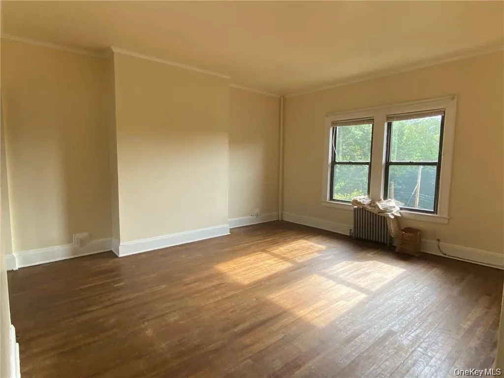 176 Colonial Parkway, Yonkers, NY, 1 Bedroom Bedrooms, 3 Rooms Rooms,1 BathroomBathrooms,Residential Lease,For Rent,Colonial,0,963525 176 Colonial Parkway, Yonkers, NY, 1 Bedroom Bedrooms, 3 Rooms Rooms,1 BathroomBathrooms,Residential Lease,For Rent,Colonial,0,963525