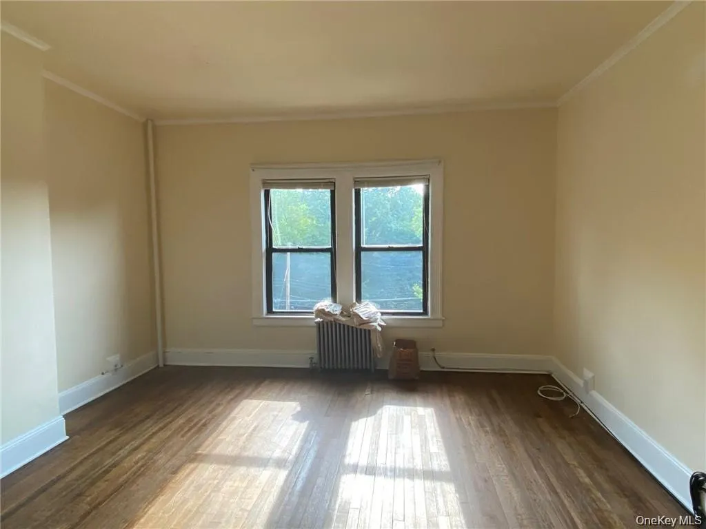 176 Colonial Parkway, Yonkers, NY, 1 Bedroom Bedrooms, 3 Rooms Rooms,1 BathroomBathrooms,Residential Lease,For Rent,Colonial,0,963525 176 Colonial Parkway, Yonkers, NY, 1 Bedroom Bedrooms, 3 Rooms Rooms,1 BathroomBathrooms,Residential Lease,For Rent,Colonial,0,963525
