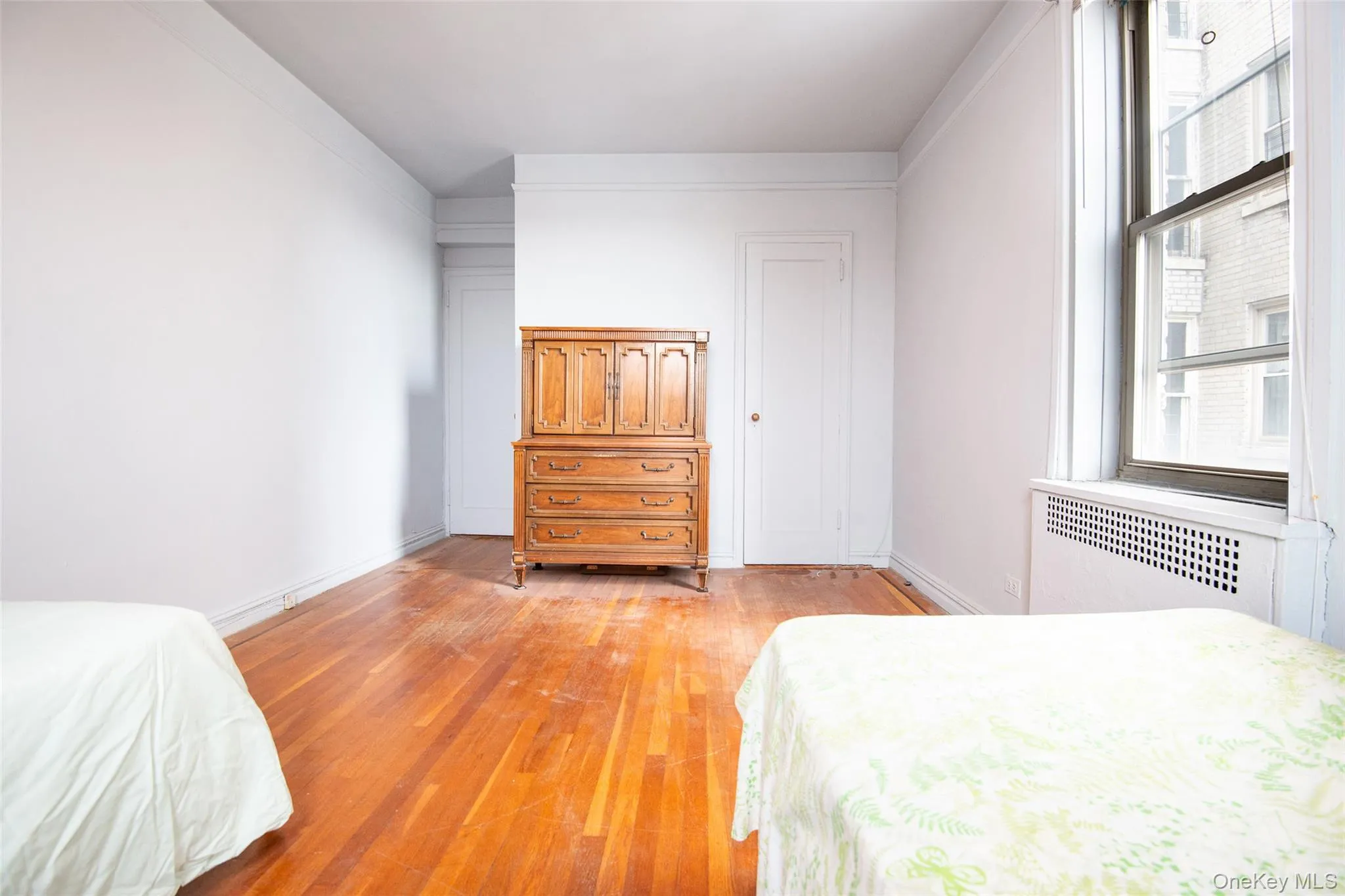 3321 Bruckner Boulevard, New York, NY, 1 Bedroom Bedrooms, 3 Rooms Rooms,1 BathroomBathrooms,Residential,For Rent,Bruckner,0,963532 3321 Bruckner Boulevard, New York, NY, 1 Bedroom Bedrooms, 3 Rooms Rooms,1 BathroomBathrooms,Residential,For Rent,Bruckner,0,963532