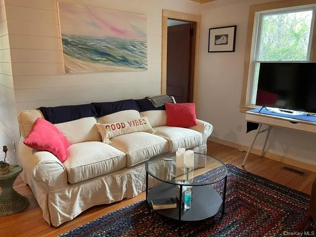 24 Cliff Way, Riverhead, NY, 2 Bedrooms Bedrooms, 5 Rooms Rooms,1 BathroomBathrooms,Residential Lease,For Rent,Cliff,0,963543 24 Cliff Way, Riverhead, NY, 2 Bedrooms Bedrooms, 5 Rooms Rooms,1 BathroomBathrooms,Residential Lease,For Rent,Cliff,0,963543