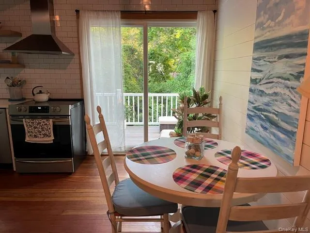 24 Cliff Way, Riverhead, NY, 2 Bedrooms Bedrooms, 5 Rooms Rooms,1 BathroomBathrooms,Residential Lease,For Rent,Cliff,0,963547 24 Cliff Way, Riverhead, NY, 2 Bedrooms Bedrooms, 5 Rooms Rooms,1 BathroomBathrooms,Residential Lease,For Rent,Cliff,0,963547