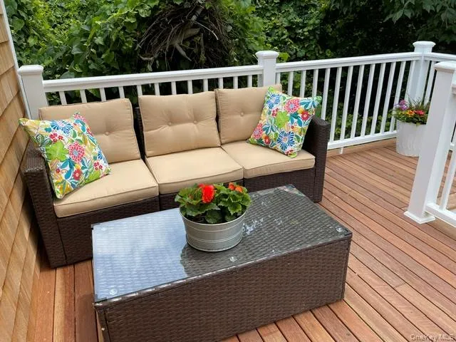 24 Cliff Way, Riverhead, NY, 2 Bedrooms Bedrooms, 5 Rooms Rooms,1 BathroomBathrooms,Residential Lease,For Rent,Cliff,0,963547 24 Cliff Way, Riverhead, NY, 2 Bedrooms Bedrooms, 5 Rooms Rooms,1 BathroomBathrooms,Residential Lease,For Rent,Cliff,0,963547