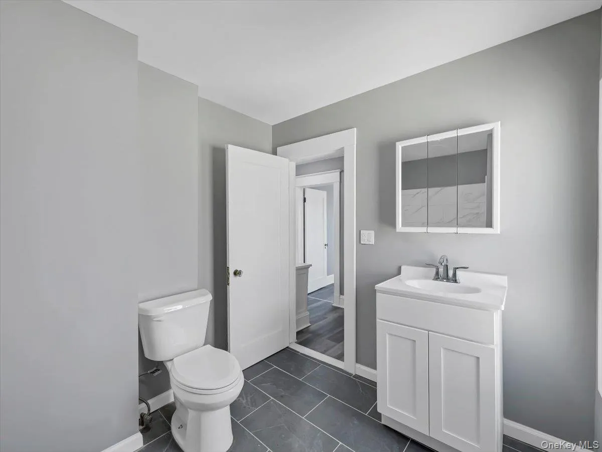 39 Westside Avenue, Haverstraw, NY, 5 Bedrooms Bedrooms, 7 Rooms Rooms,1 BathroomBathrooms,Residential,For Rent,Westside,0,963556 39 Westside Avenue, Haverstraw, NY, 5 Bedrooms Bedrooms, 7 Rooms Rooms,1 BathroomBathrooms,Residential,For Rent,Westside,0,963556