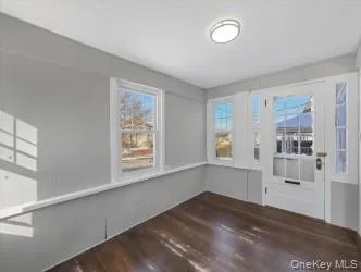 39 Westside Avenue, Haverstraw, NY, 5 Bedrooms Bedrooms, 7 Rooms Rooms,1 BathroomBathrooms,Residential,For Rent,Westside,0,963556 39 Westside Avenue, Haverstraw, NY, 5 Bedrooms Bedrooms, 7 Rooms Rooms,1 BathroomBathrooms,Residential,For Rent,Westside,0,963556