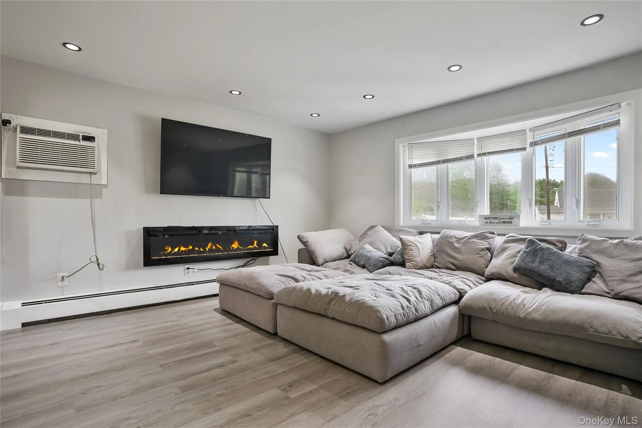 5 Walnut Court, Goshen, NY, 4 Bedrooms Bedrooms, 7 Rooms Rooms,2 BathroomsBathrooms,Residential,For Rent,Walnut,0,963560 5 Walnut Court, Goshen, NY, 4 Bedrooms Bedrooms, 7 Rooms Rooms,2 BathroomsBathrooms,Residential,For Rent,Walnut,0,963560