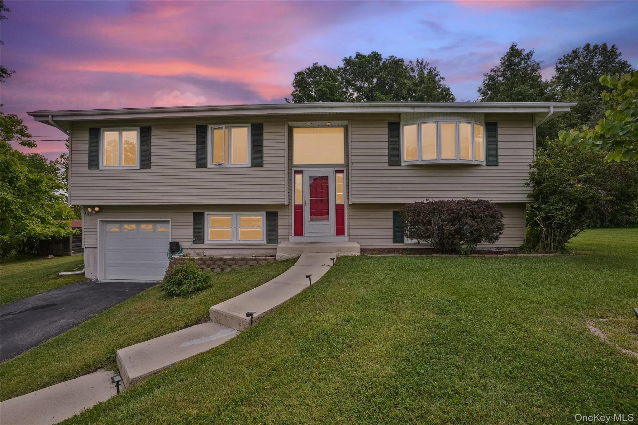 5 Walnut Court, Goshen, NY, 4 Bedrooms Bedrooms, 7 Rooms Rooms,2 BathroomsBathrooms,Residential,For Rent,Walnut,0,963560 5 Walnut Court, Goshen, NY, 4 Bedrooms Bedrooms, 7 Rooms Rooms,2 BathroomsBathrooms,Residential,For Rent,Walnut,0,963560
