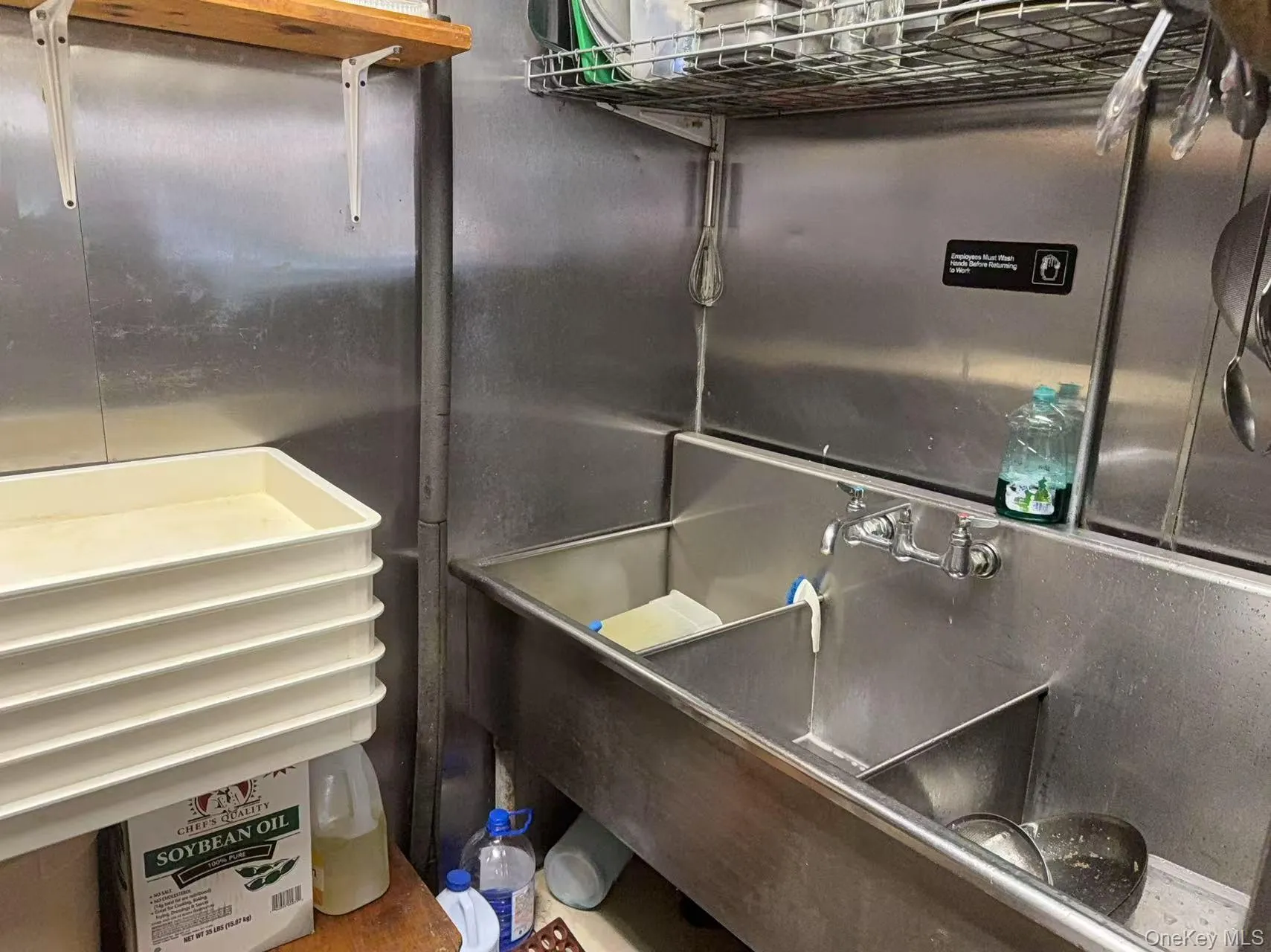 452 Seneca Avenue, New York, NY, ,Commercial Lease,For Rent,Seneca,0,963565 452 Seneca Avenue, New York, NY, ,Commercial Lease,For Rent,Seneca,0,963565