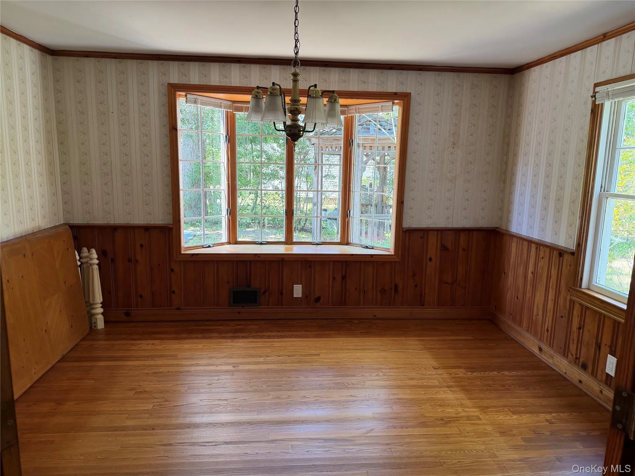 16 Vail Avenue, Southampton, NY, 5 Bedrooms Bedrooms, 9 Rooms Rooms,2 BathroomsBathrooms,Residential Lease,For Rent,Vail,0,963569 16 Vail Avenue, Southampton, NY, 5 Bedrooms Bedrooms, 9 Rooms Rooms,2 BathroomsBathrooms,Residential Lease,For Rent,Vail,0,963569
