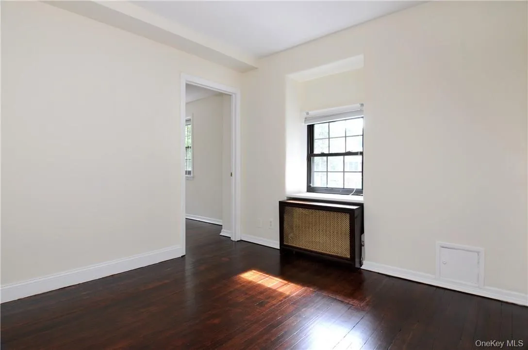 136 Harriman Road, Greenburgh, NY, 4 Bedrooms Bedrooms, 9 Rooms Rooms,2 BathroomsBathrooms,Residential Lease,For Rent,Harriman,0,963584 136 Harriman Road, Greenburgh, NY, 4 Bedrooms Bedrooms, 9 Rooms Rooms,2 BathroomsBathrooms,Residential Lease,For Rent,Harriman,0,963584