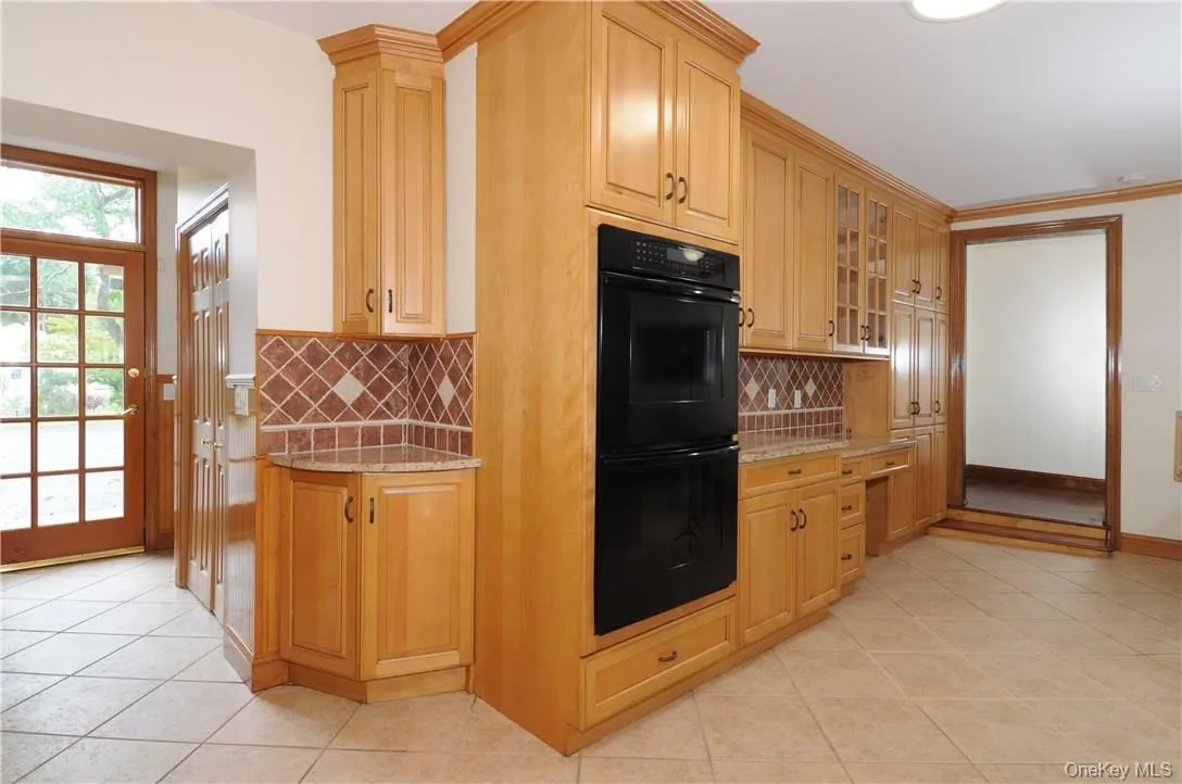 136 Harriman Road, Greenburgh, NY, 4 Bedrooms Bedrooms, 9 Rooms Rooms,2 BathroomsBathrooms,Residential Lease,For Rent,Harriman,0,963584 136 Harriman Road, Greenburgh, NY, 4 Bedrooms Bedrooms, 9 Rooms Rooms,2 BathroomsBathrooms,Residential Lease,For Rent,Harriman,0,963584