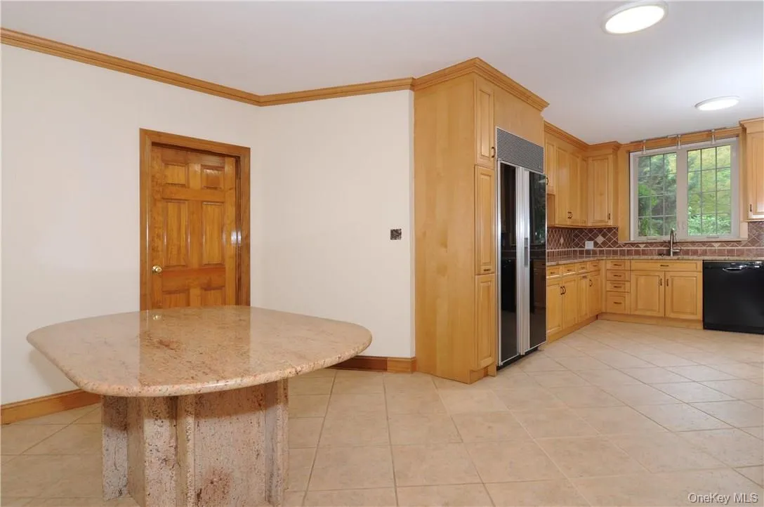 136 Harriman Road, Greenburgh, NY, 4 Bedrooms Bedrooms, 9 Rooms Rooms,2 BathroomsBathrooms,Residential Lease,For Rent,Harriman,0,963584 136 Harriman Road, Greenburgh, NY, 4 Bedrooms Bedrooms, 9 Rooms Rooms,2 BathroomsBathrooms,Residential Lease,For Rent,Harriman,0,963584