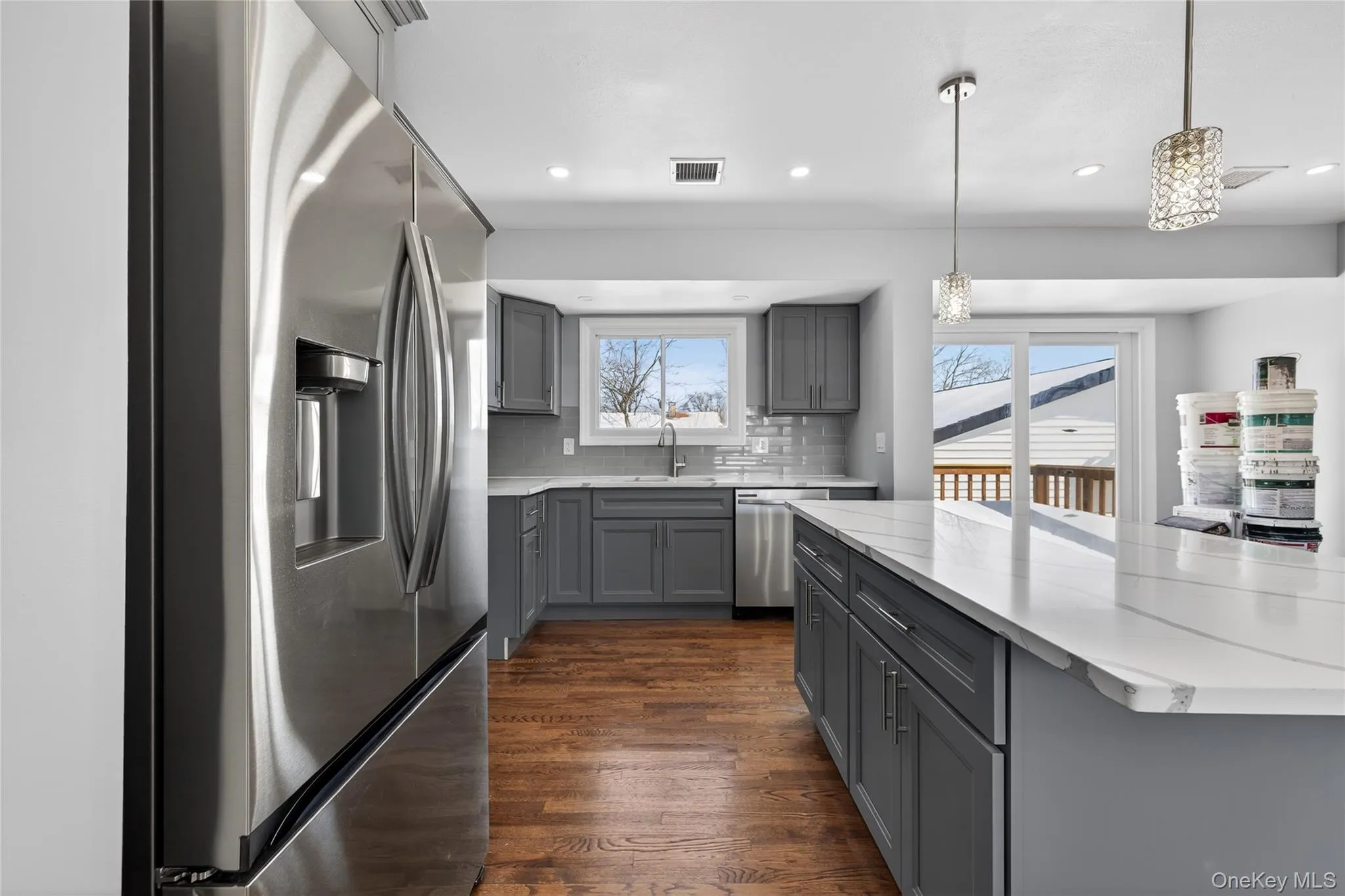 3103 Falcon Avenue, Brookhaven, NY, 5 Bedrooms Bedrooms, 8 Rooms Rooms,2 BathroomsBathrooms,Residential Lease,For Rent,Falcon,0,963587 3103 Falcon Avenue, Brookhaven, NY, 5 Bedrooms Bedrooms, 8 Rooms Rooms,2 BathroomsBathrooms,Residential Lease,For Rent,Falcon,0,963587