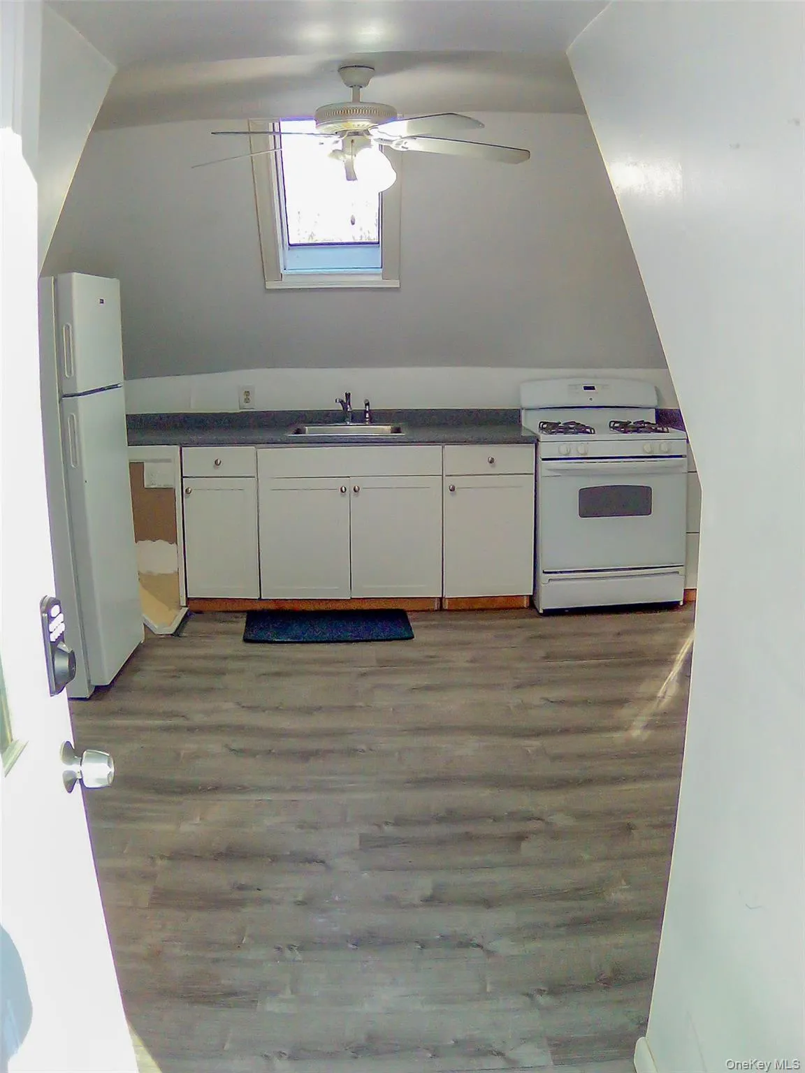 29 Schultz Road, Thompson, NY, 2 Bedrooms Bedrooms, 3 Rooms Rooms,1 BathroomBathrooms,Residential Lease,For Rent,Schultz,0,963589 29 Schultz Road, Thompson, NY, 2 Bedrooms Bedrooms, 3 Rooms Rooms,1 BathroomBathrooms,Residential Lease,For Rent,Schultz,0,963589