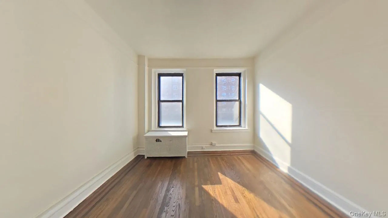 100 Pelham Road, New Rochelle, NY, 3 Bedrooms Bedrooms, 6 Rooms Rooms,2 BathroomsBathrooms,Residential,For Rent,Pelham,0,963591 100 Pelham Road, New Rochelle, NY, 3 Bedrooms Bedrooms, 6 Rooms Rooms,2 BathroomsBathrooms,Residential,For Rent,Pelham,0,963591