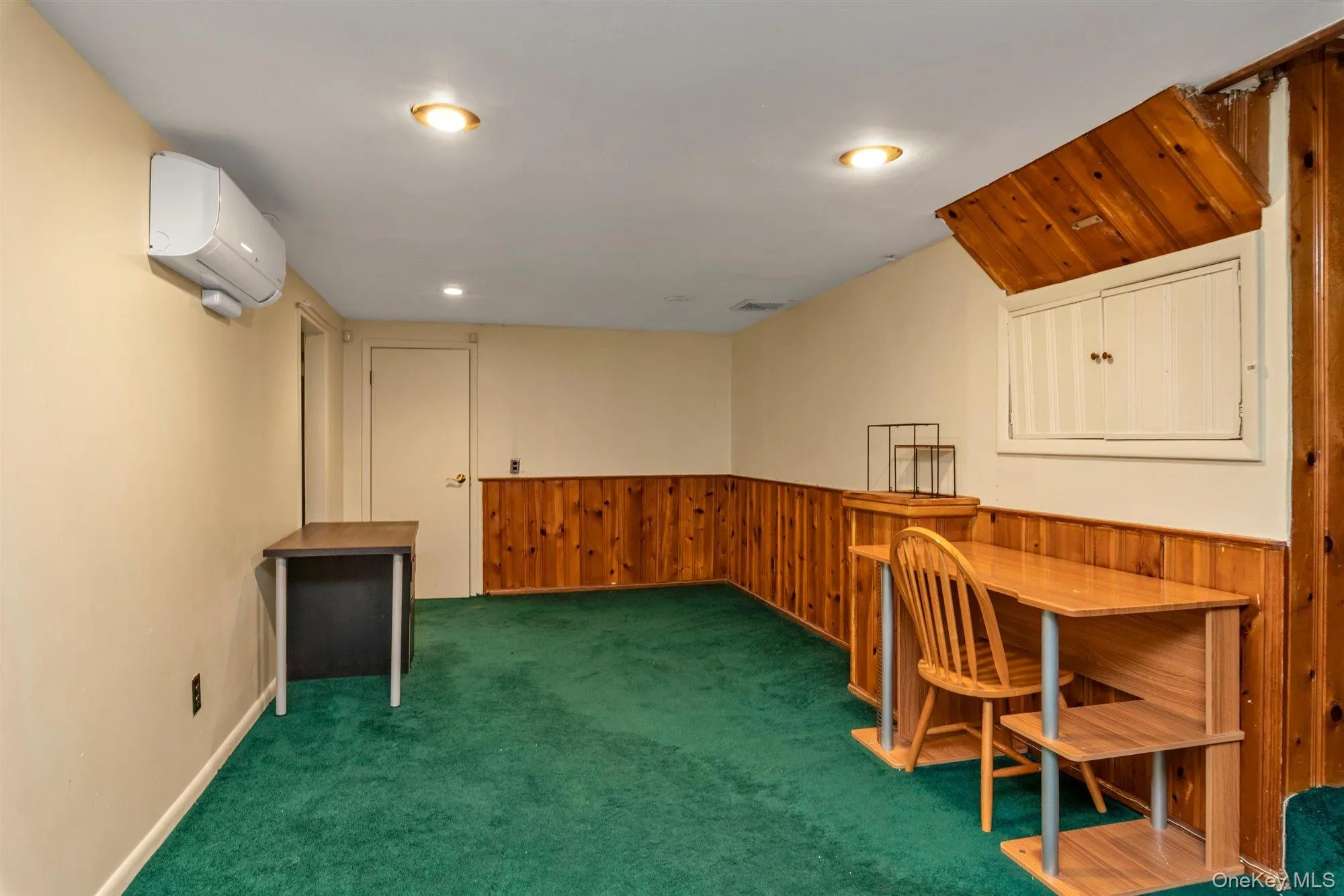 830 Pepperidge Road, North Hempstead, NY, 4 Bedrooms Bedrooms, 11 Rooms Rooms,3 BathroomsBathrooms,Residential Lease,For Rent,Pepperidge,0,963636 830 Pepperidge Road, North Hempstead, NY, 4 Bedrooms Bedrooms, 11 Rooms Rooms,3 BathroomsBathrooms,Residential Lease,For Rent,Pepperidge,0,963636