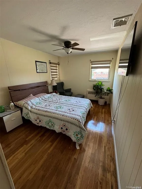 830 Pepperidge Road, North Hempstead, NY, 4 Bedrooms Bedrooms, 11 Rooms Rooms,3 BathroomsBathrooms,Residential Lease,For Rent,Pepperidge,0,963636 830 Pepperidge Road, North Hempstead, NY, 4 Bedrooms Bedrooms, 11 Rooms Rooms,3 BathroomsBathrooms,Residential Lease,For Rent,Pepperidge,0,963636