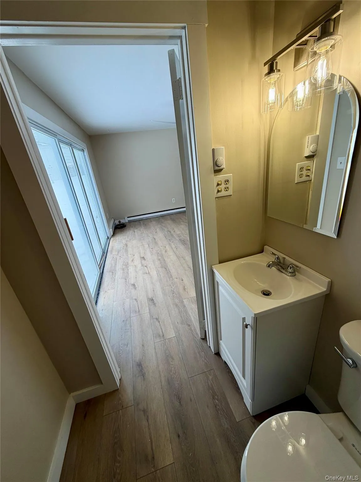 11 Kathleen Court, Thompson, NY, 3 Bedrooms Bedrooms, 4 Rooms Rooms,2 BathroomsBathrooms,Residential Lease,For Rent,Kathleen,0,963674 11 Kathleen Court, Thompson, NY, 3 Bedrooms Bedrooms, 4 Rooms Rooms,2 BathroomsBathrooms,Residential Lease,For Rent,Kathleen,0,963674